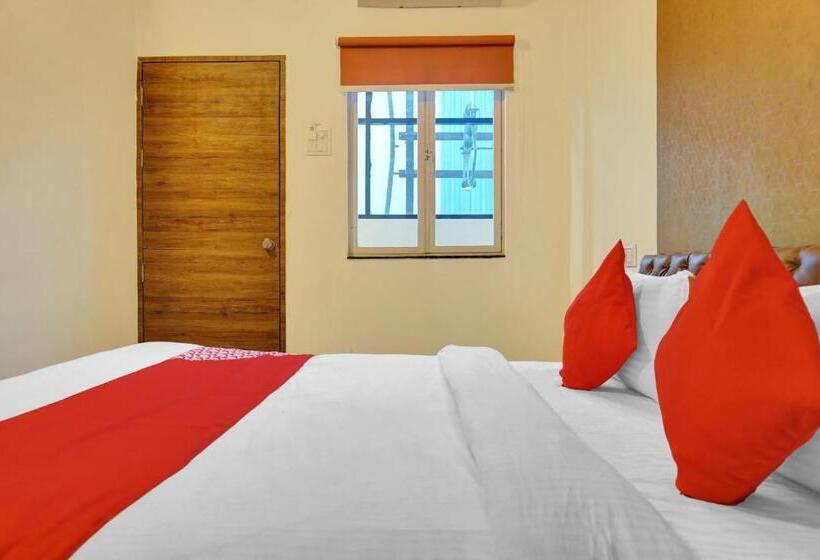 Super Oyo Flagship Hotel Dwell Inn