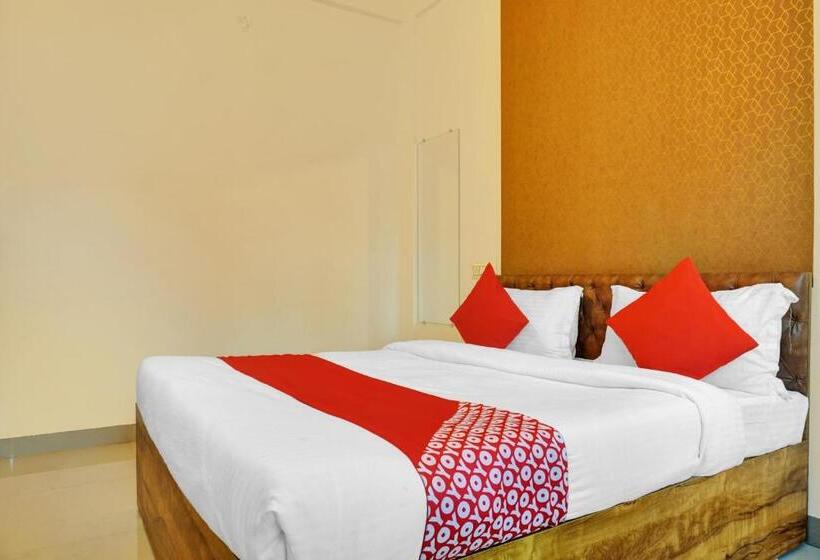 Super Oyo Flagship Hotel Dwell Inn