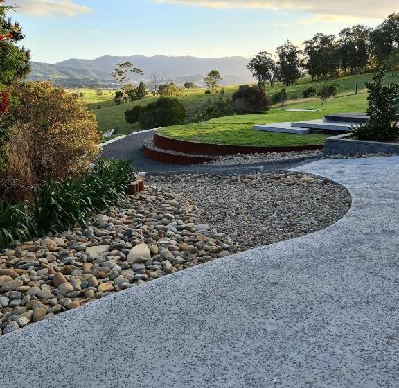 Bed and Breakfast Nireasta View