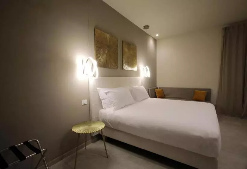 تختخواب و صبحانه Sebèl Camere Di Charme
