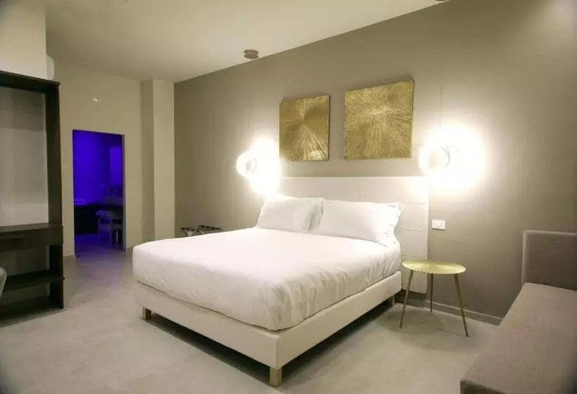 تختخواب و صبحانه Sebèl Camere Di Charme