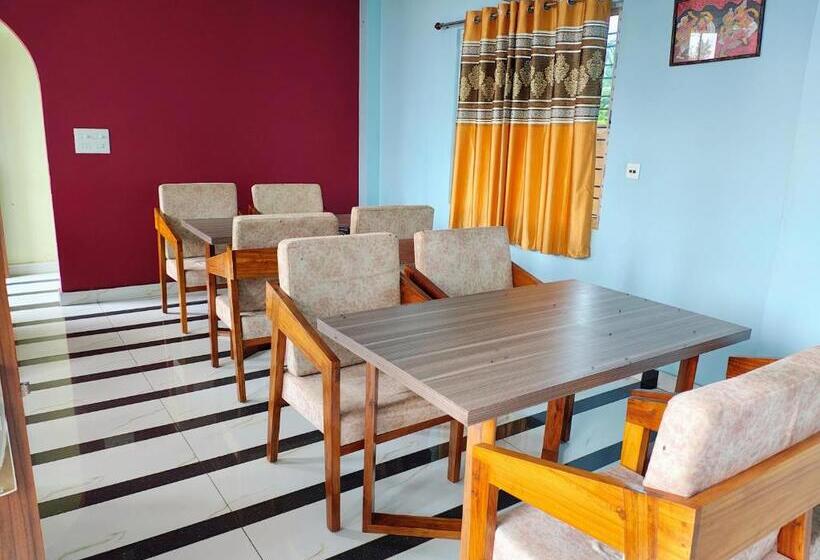 Dakshinayana Resort And Restaurant