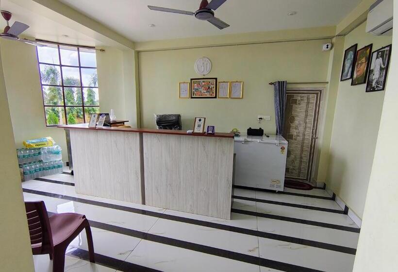 Dakshinayana Resort And Restaurant