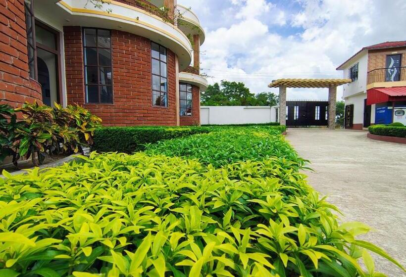 Dakshinayana Resort And Restaurant