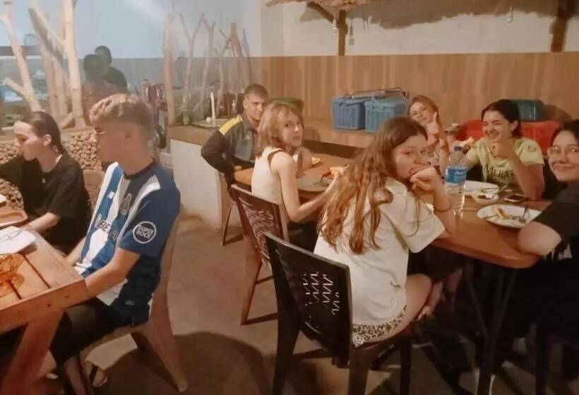 Hotelli Wild Eagle Safari Resort