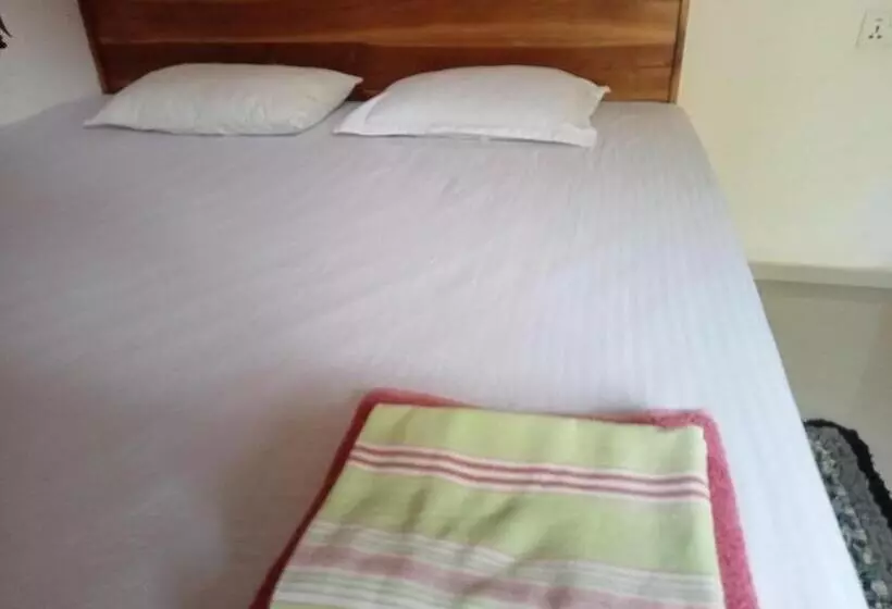 Hotelli Wild Eagle Safari Resort