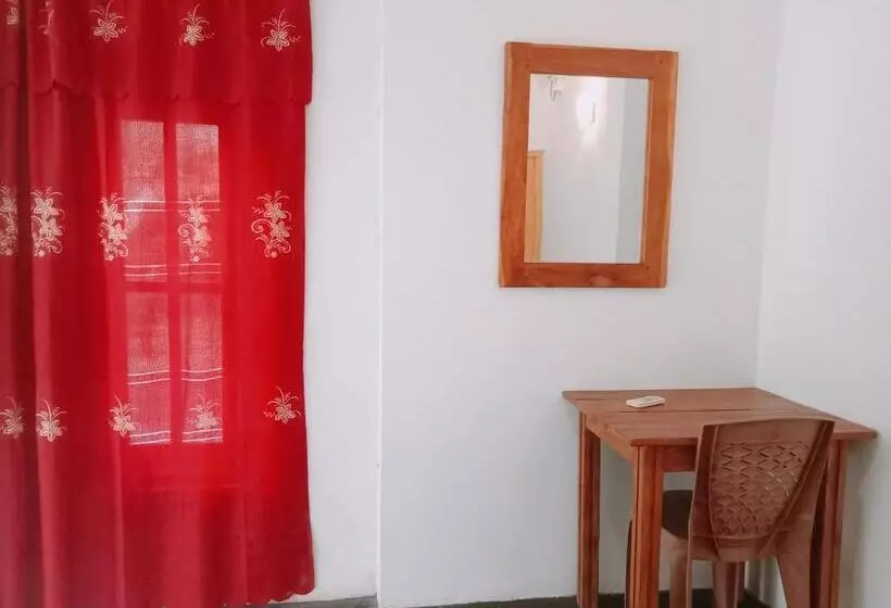 Hotelli Wild Eagle Safari Resort