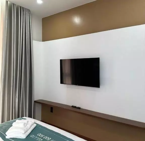 هتل E3