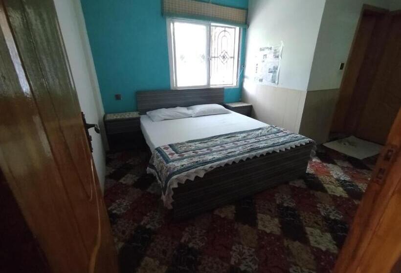 هتل Lahore Guest House, Dadar, Siran Valley