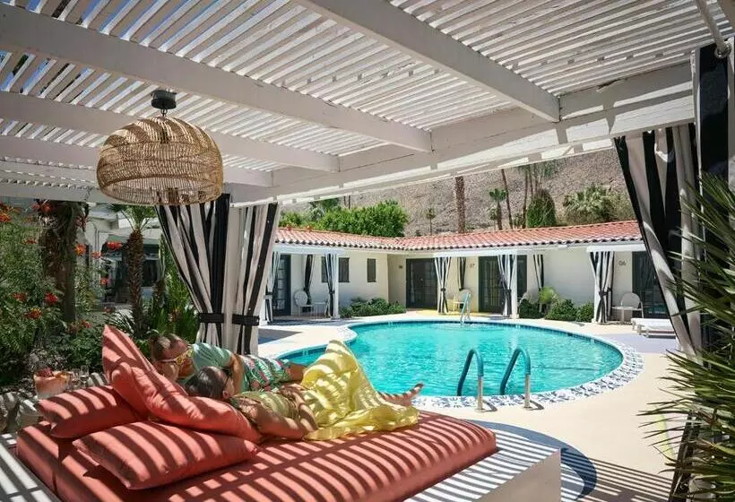 هتل Natural Palm Springs Escape Poolside Plus Downtown