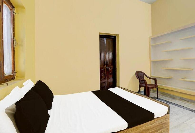 Отель Oyo Vinayak Home Stay