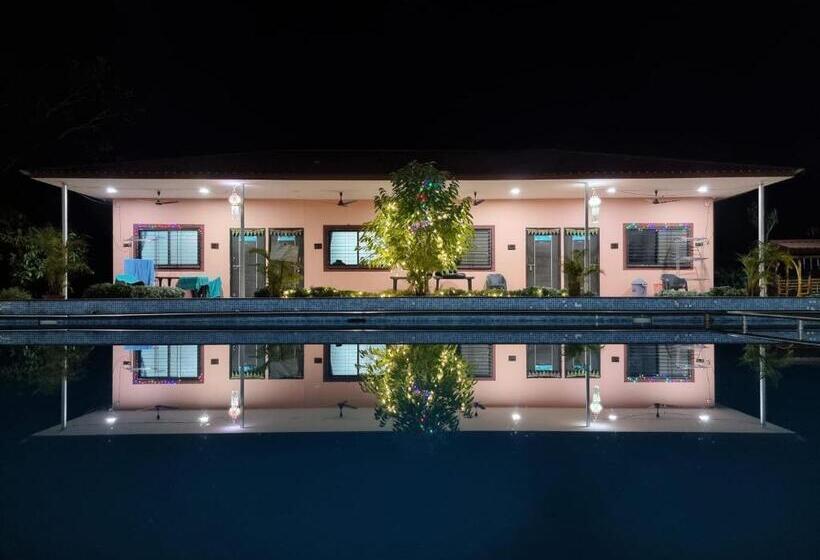 Hotel Vishranti Farms Badlapur