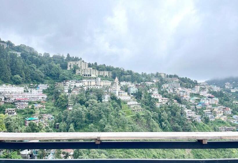 酒店 Wild Spring ! Mussoorie होटल वाइल्ड स्प्रिंग ஹோட்டல் வைல்ட் ஸ்பிரிங் ਹੋਟਲ ਜੰਗਲੀ ਬਸੰਤ હોટેલ વાઇલ્ડ સ્