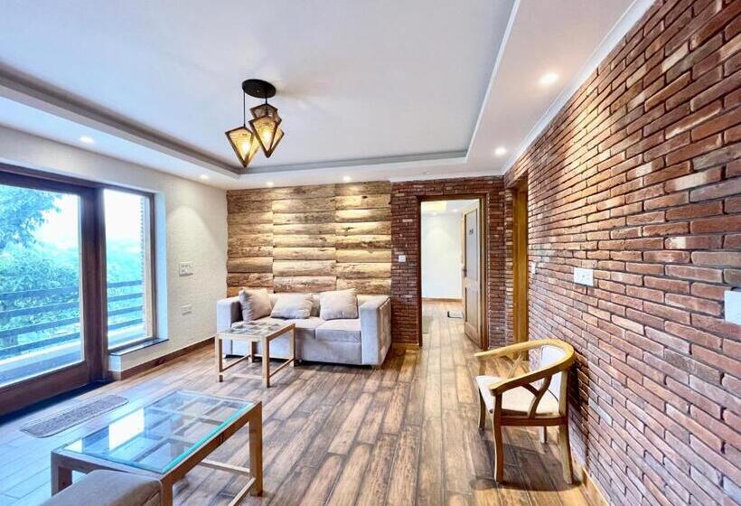 酒店 Wild Spring ! Mussoorie होटल वाइल्ड स्प्रिंग ஹோட்டல் வைல்ட் ஸ்பிரிங் ਹੋਟਲ ਜੰਗਲੀ ਬਸੰਤ હોટેલ વાઇલ્ડ સ્