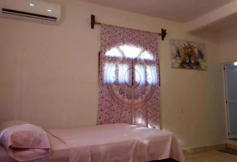 Majatalo Esperanza Casa De Huéspedes