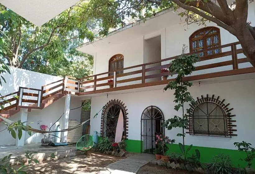 Majatalo Esperanza Casa De Huéspedes