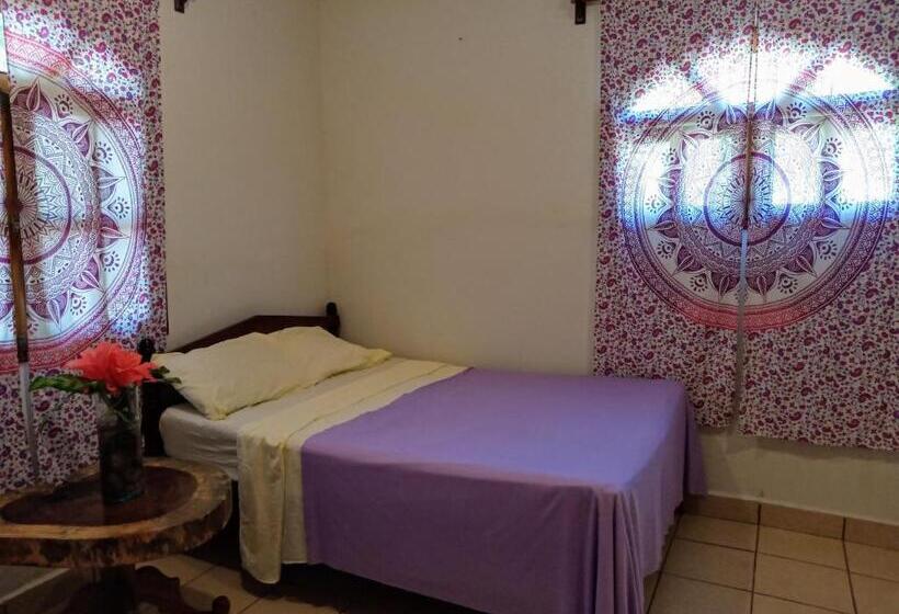 بنسيون Esperanza Casa De Huéspedes