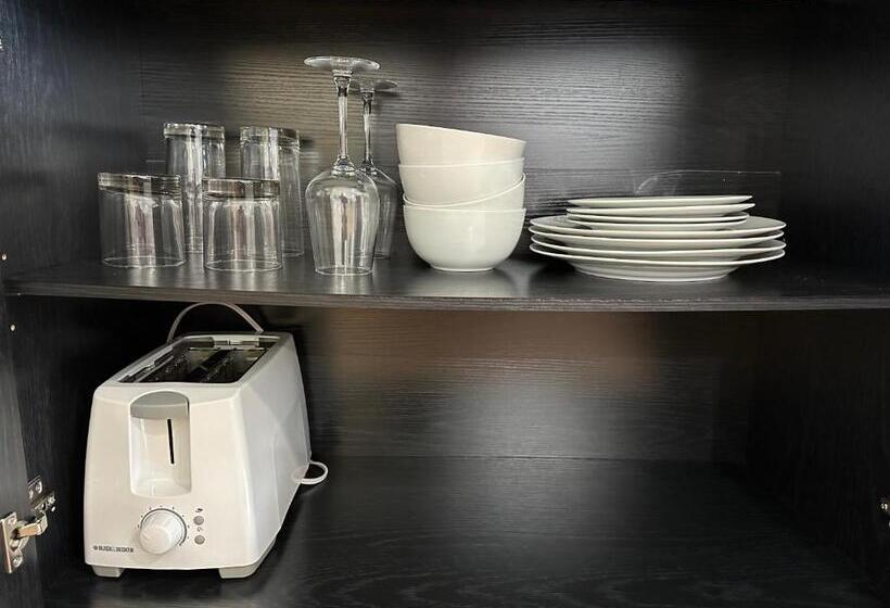 Panzió Haileybury Lakehouse