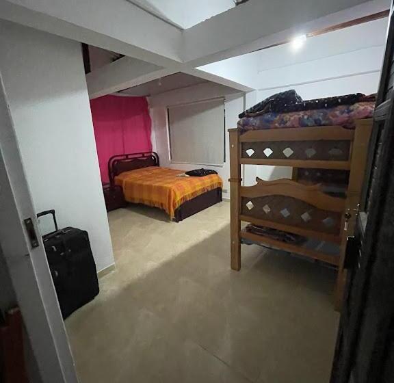 بنسيون Hostal Canaan Sanjo