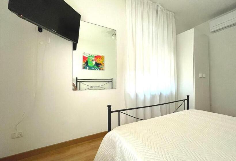 بنسيون La Loggia Rooms