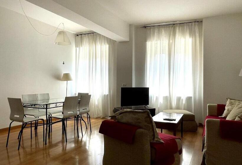 بنسيون La Loggia Rooms