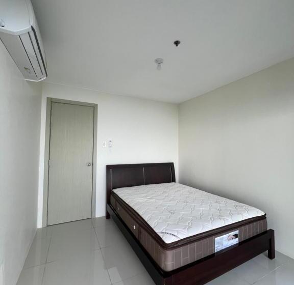 بنسيون Lakeview Penthouse By Timothy