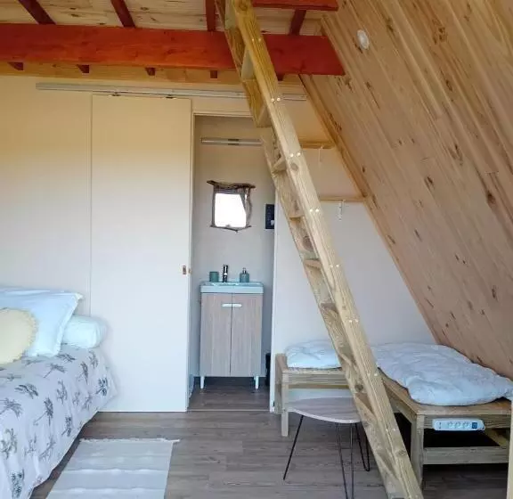 ペンション Le Chalet Dans Les Près