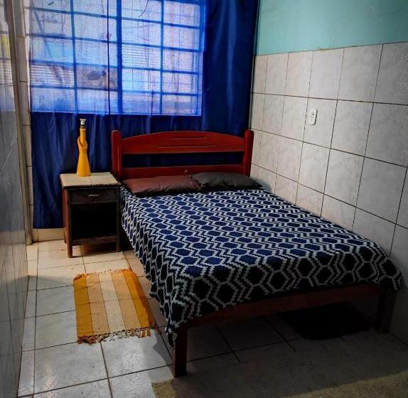 هاستل Fiori Centro Quarto