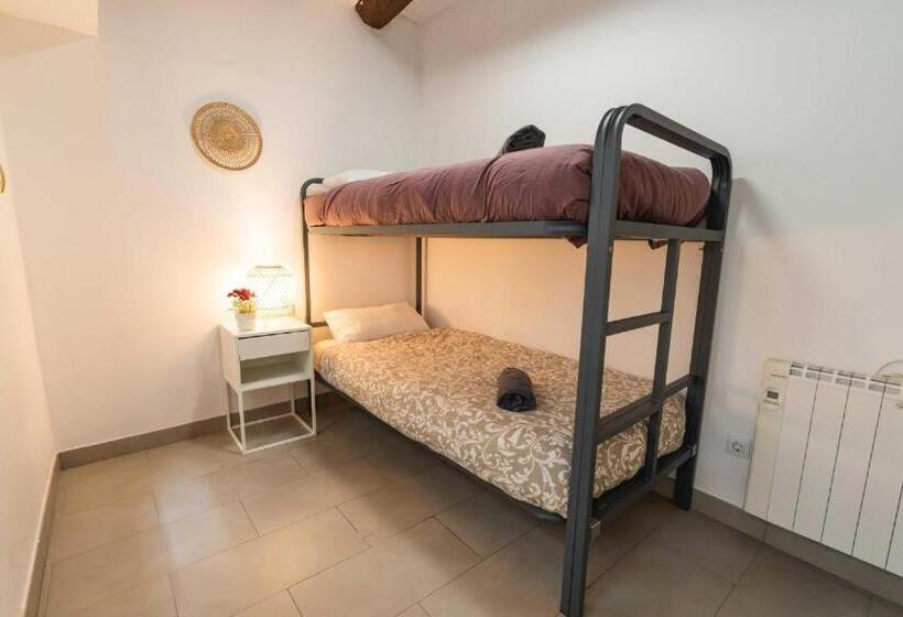 هاستل Private Rooms Near King S Square