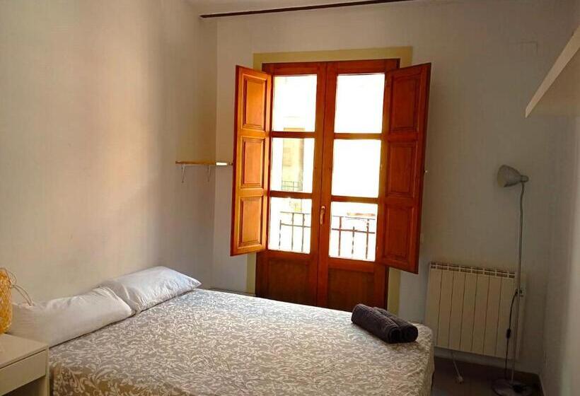 هاستل Private Rooms Near King S Square