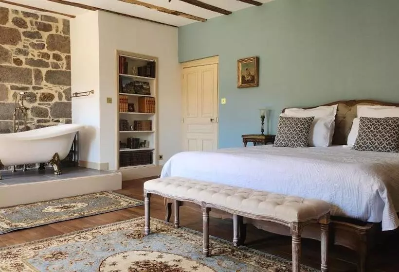 Aamiaismajoitus (B&B) Château De Longevergne