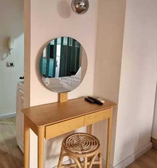 تختخواب و صبحانه Coral Beach Apartment