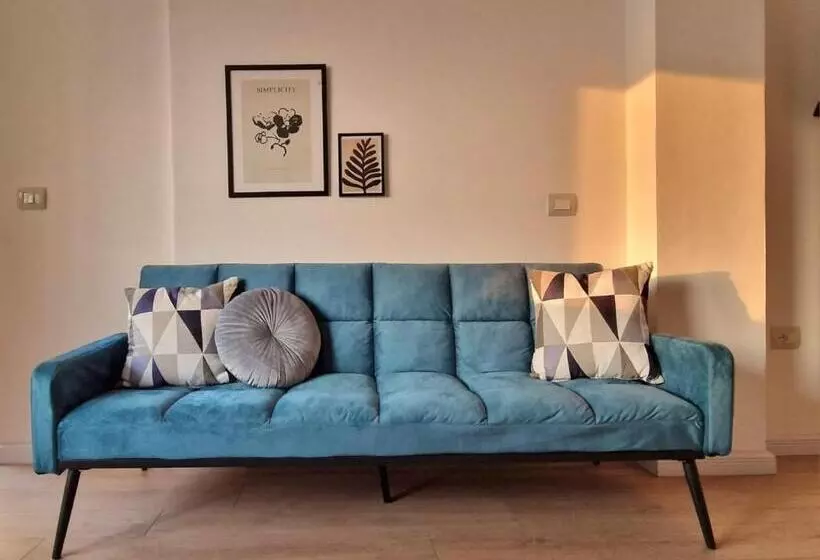 تختخواب و صبحانه Coral Beach Apartment