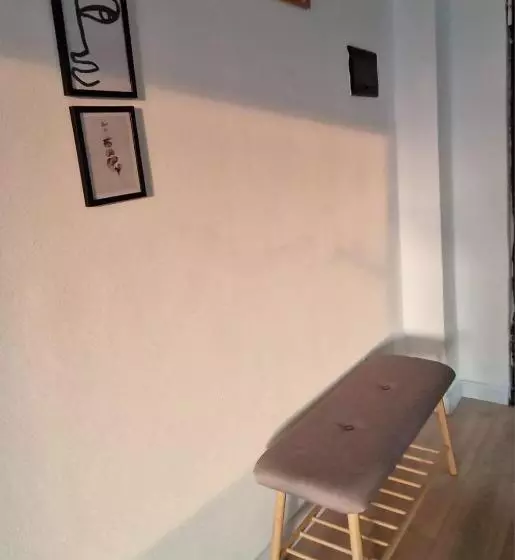 تختخواب و صبحانه Coral Beach Apartment