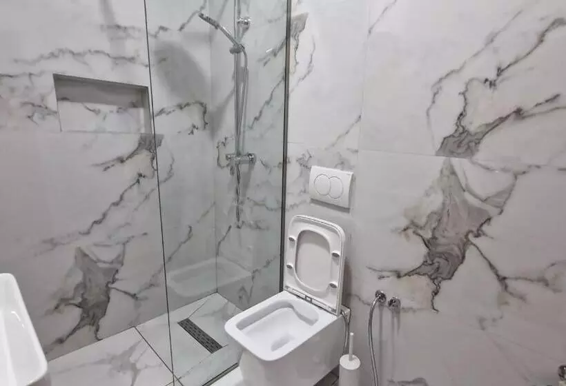 تختخواب و صبحانه Coral Beach Apartment