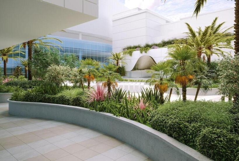 Otel Fontainebleau Las Vegas By Suiteness