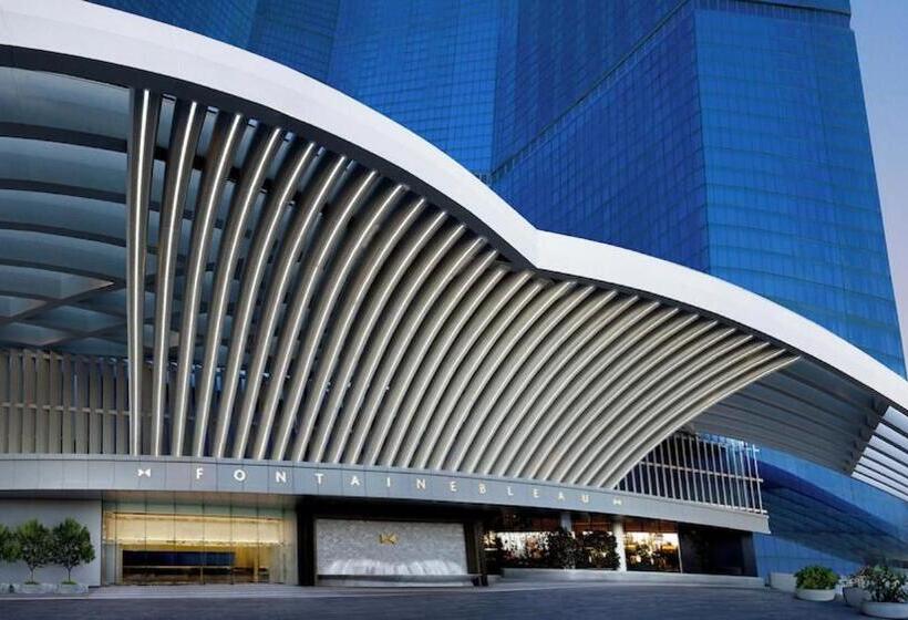 Otel Fontainebleau Las Vegas By Suiteness
