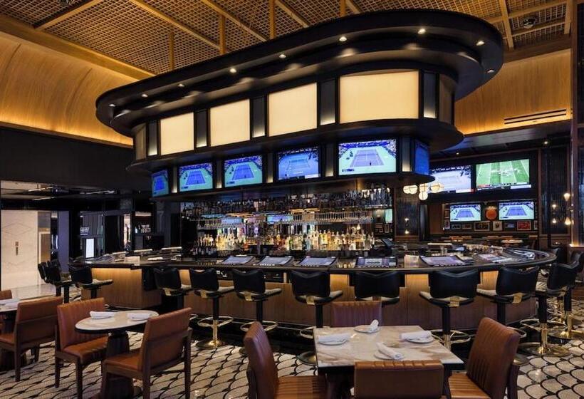 Otel Fontainebleau Las Vegas By Suiteness