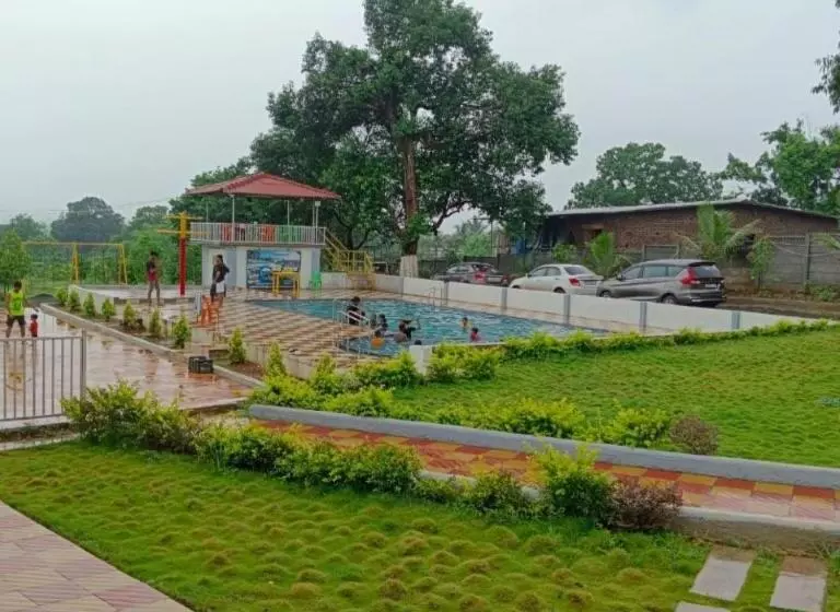 ホテル Sai Leela Farm Badlapur