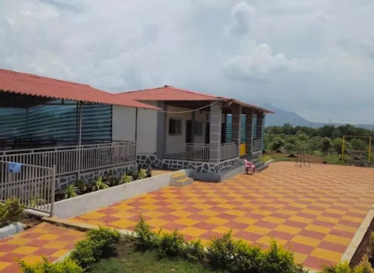 ホテル Sai Leela Farm Badlapur