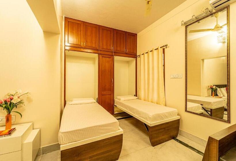 בית מלון כפרי Seasons Suites Hbr