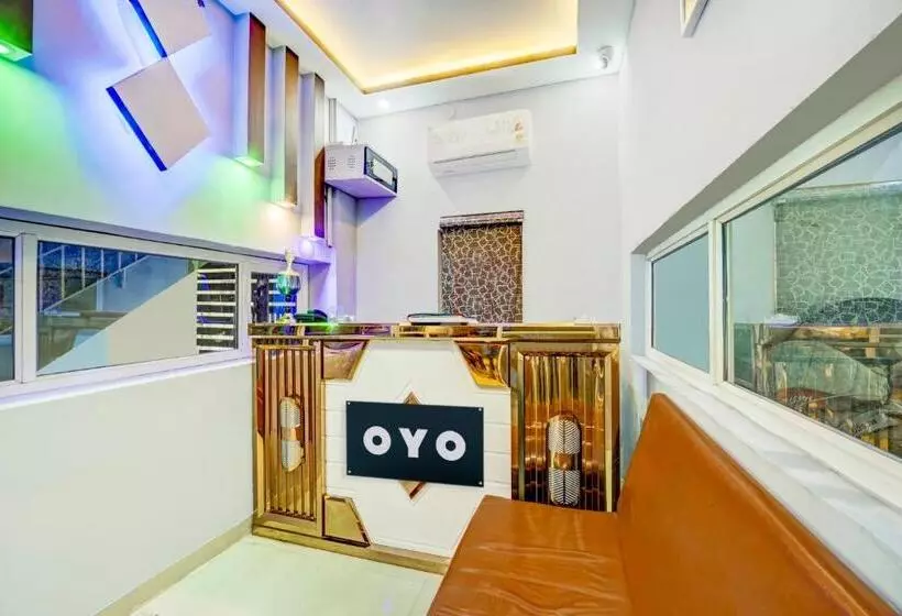 ホテル Super Townhouse Anisabad Near Mahavir Cancer Sansthan