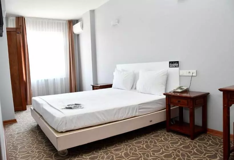 ホテル Tuzla Grand