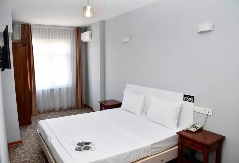 ホテル Tuzla Grand