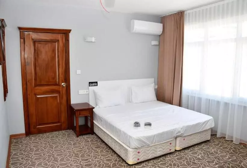 ホテル Tuzla Grand