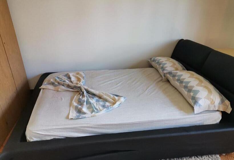 پانسیون Ampia Camera Con Balcone Privato