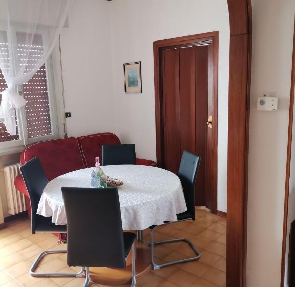 پانسیون Ampia Camera Con Balcone Privato