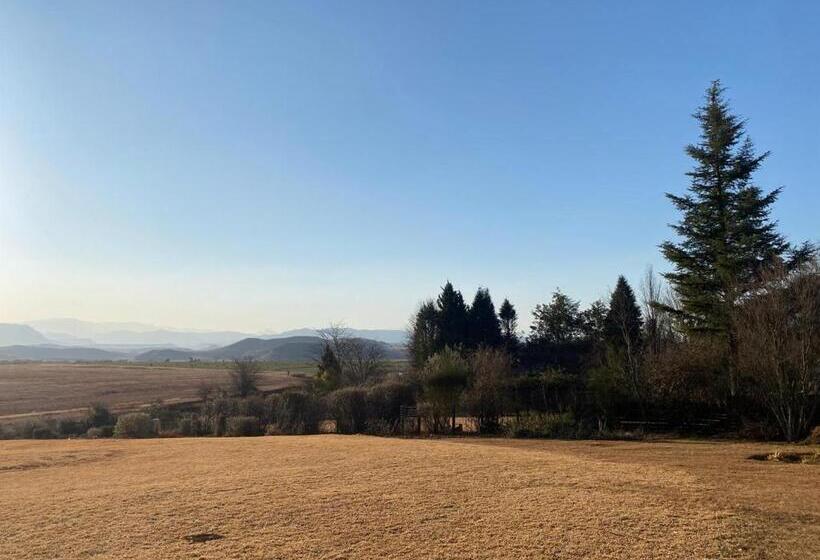 펜션 Sani Pass View Cottage