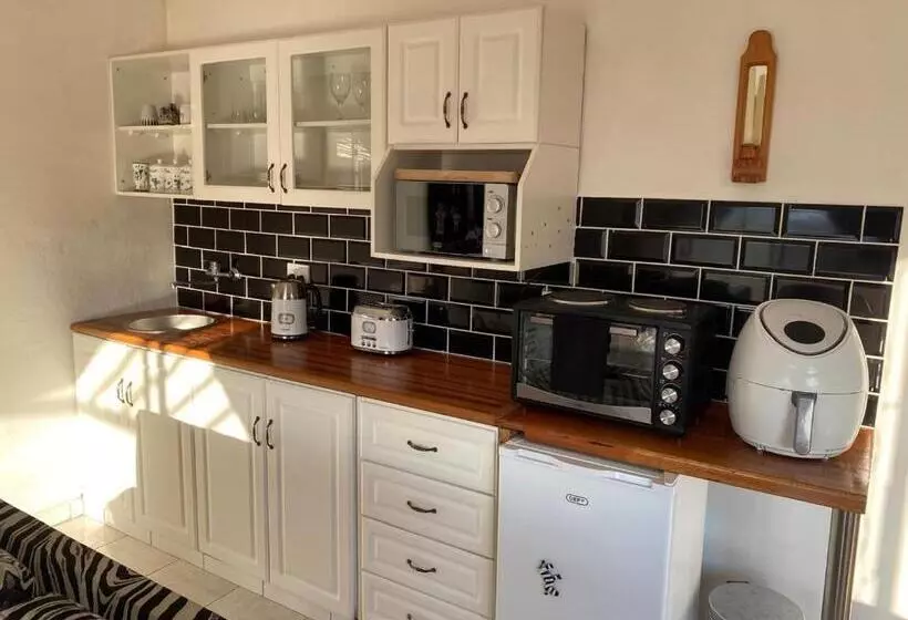 Majatalo Sani Pass View Cottage