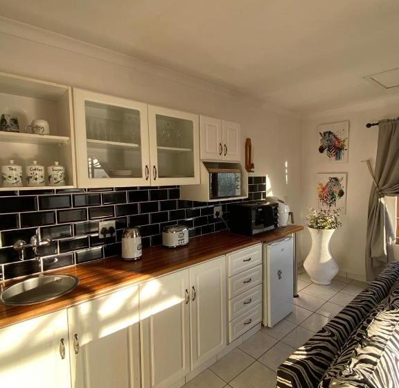 펜션 Sani Pass View Cottage